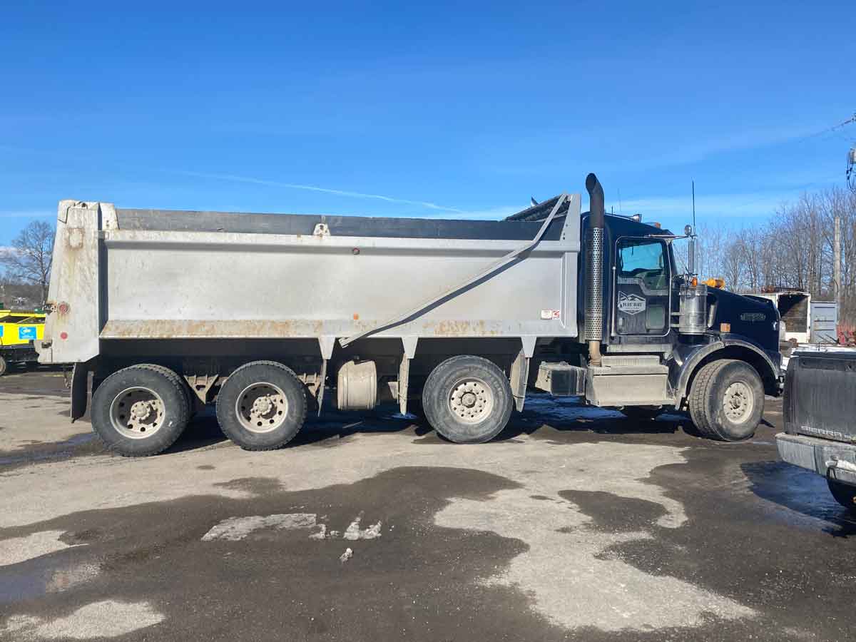 Dump truck before sandblasting